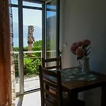 Suga 1 Guest house