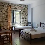 Maison d'hôtes Suga 1 Qeparo