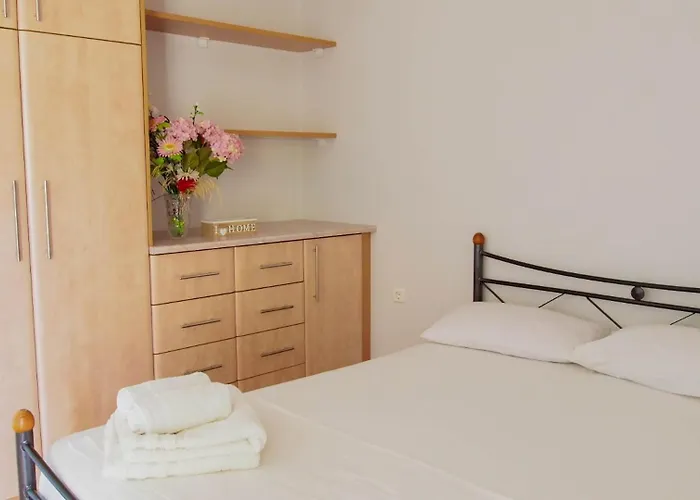 Suga 1 بيت ضيافة كيبارو